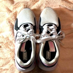 Pink back and white womens puma shoes size- 7